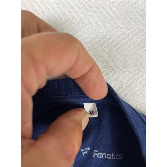 Fanatics NHL Global Series Sweden 2019 Tee Med Tampa Bay Lightning Holiday Shirt - Picture 8 of 10